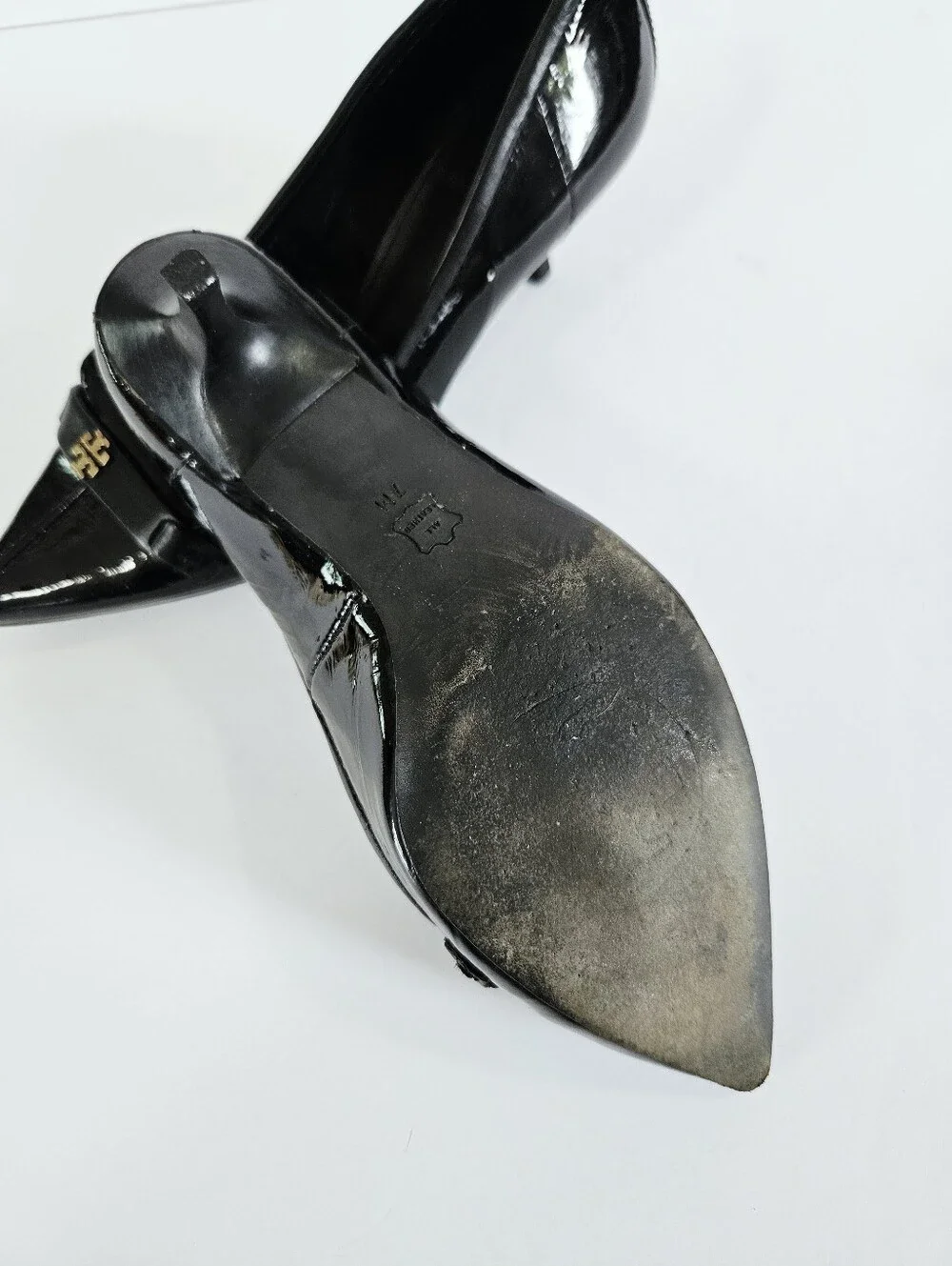 Tory Burch Vintage Sleep Pointed Toe Black Patent Leather Kitten Heel Pumps 7